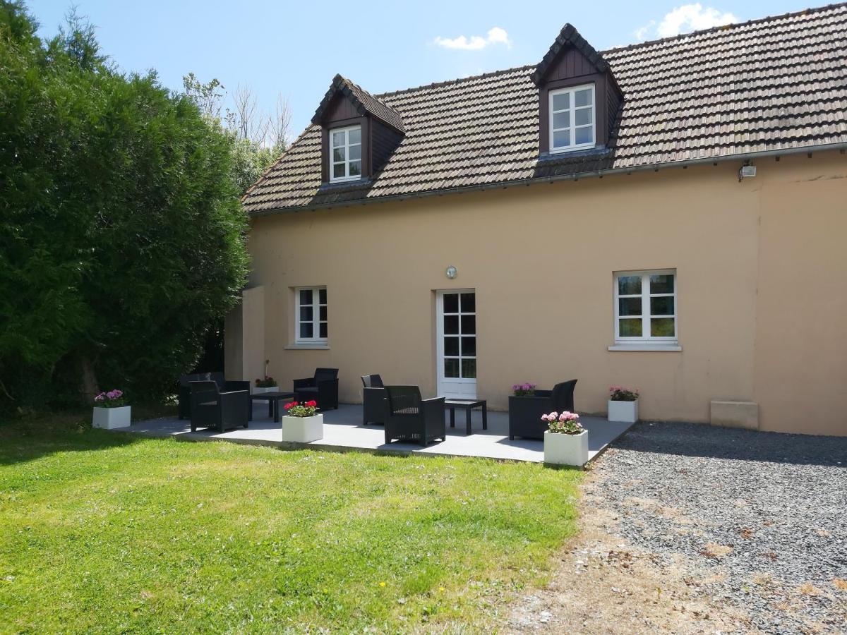 Bed and Breakfast Le Bonheur Des Plumes Montmartin-en-Graignes Экстерьер фото