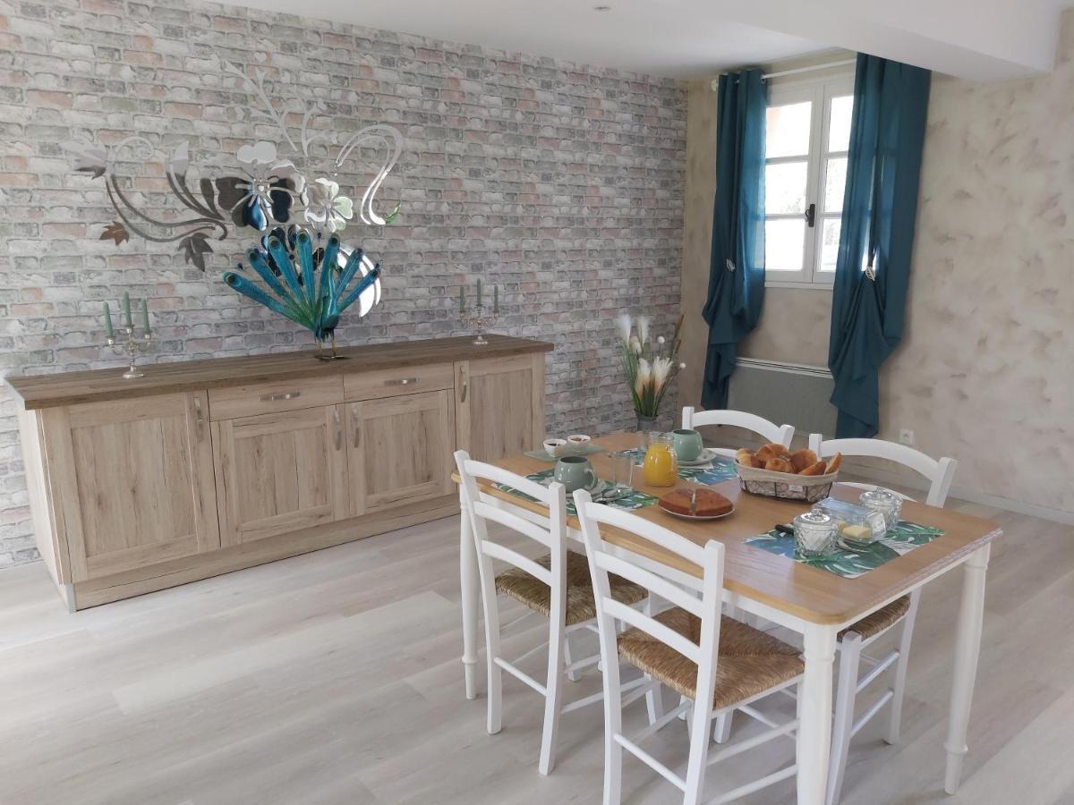 Bed and Breakfast Le Bonheur Des Plumes Montmartin-en-Graignes Экстерьер фото